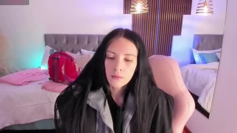 Sarah  online show from February 2026 02:16:02 AM