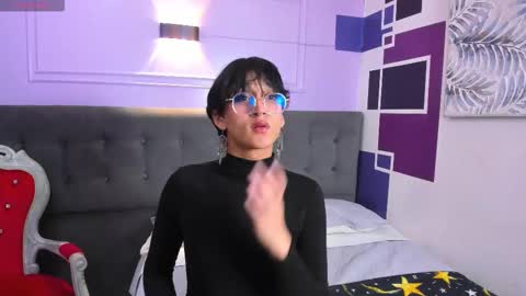 NeonAdonis online show from October 2025 12:30:02 PM