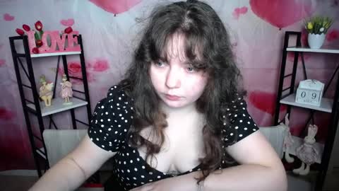 NeonilaLisova online show from April 2026 06:13:05 AM