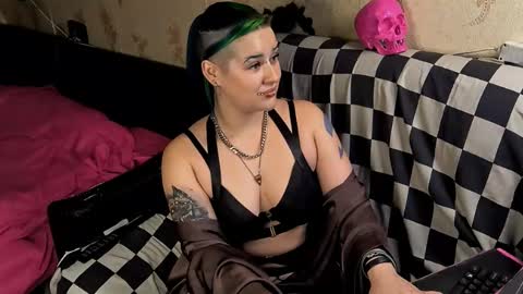 Ada online show from November 2025 06:09:02 PM