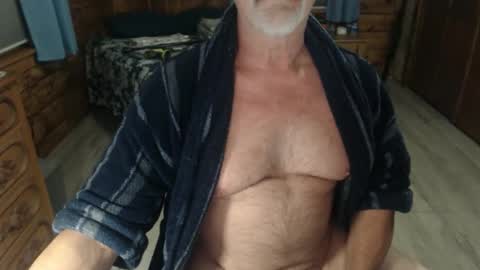 neptune2002 online show from April 2026 06:14:02 PM