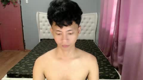 Ethan online show from May 2026 10:18:02 PM