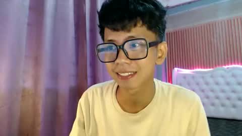 Ethan online show from June 2026 10:08:01 PM