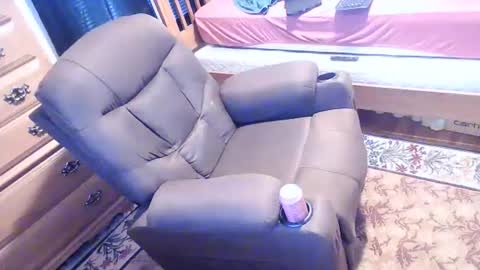 Snapshot of nerdychub4fun chatting on February 2026 04:32:01 PM nerdychub4fun online show from February 2026 04:32:01 PM