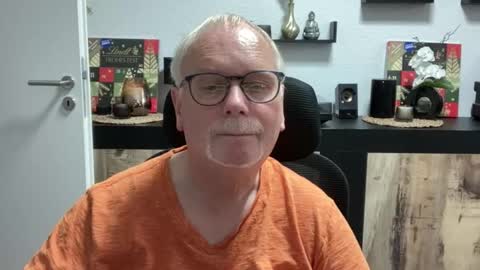 nettermann1968 online show from October 2025 12:38:02 PM