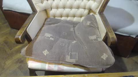 Lilly  online show from January 2025 05:58:01 AM