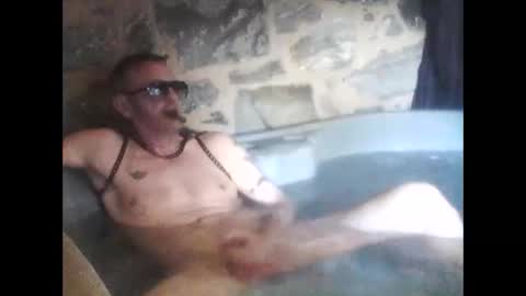 Snapshot of newfun11 chatting on November 2025 05:23:01 PM newfun11 online show from November 2025 05:23:01 PM