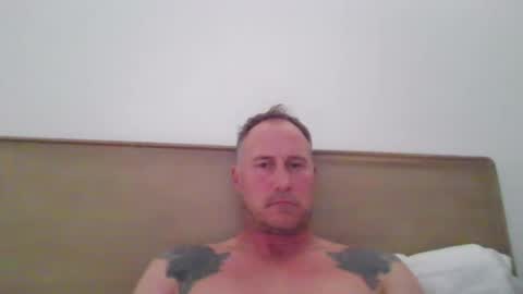 Snapshot of newportman1030 chatting on September 2025 10:44:02 PM amandandhisgirl online show from September 2025 10:44:02 PM