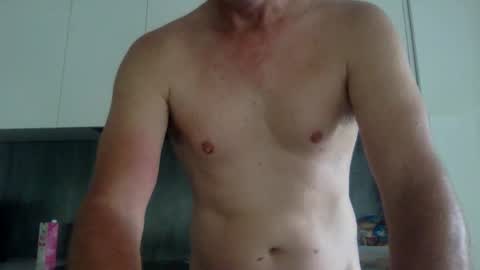 Snapshot of newysub75 chatting on February 2026 01:44:02 AM newysub75 online show from February 2026 01:44:02 AM