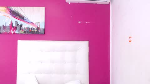 Snapshot of nextdoor_fantasy chatting on January 2025 12:37:02 PM nextdoor_fantasy online show from January 2025 12:37:02 PM