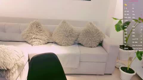 Snapshot of neythan__blaze chatting on October 2025 09:24:01 PM online show from October 2025 09:24:01 PM