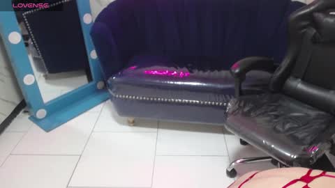 Snapshot of nezuko_v chatting on January 2026 03:01:02 AM nezuko_v online show from January 2026 03:01:02 AM