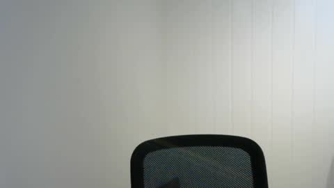 Snapshot of nezvers chatting on February 2025 06:46:01 PM YouPick online show from February 2025 06:46:01 PM