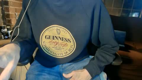 Snapshot of nfgwholoves2cum chatting on November 2025 11:30:01 PM NFG Nice Friendly Guy Dick online show from November 2025 11:30:01 PM