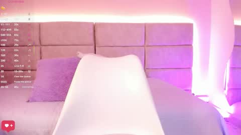 Nia online show from March 2026 12:21:01 PM