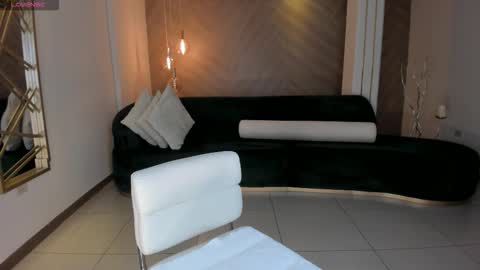 SQUIRTER DOLL    online show from October 2025 06:40:02 PM