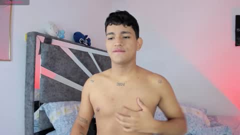 Niall  online show from November 2025 05:07:01 PM