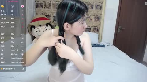 Belle online show from February 2025 08:10:01 PM