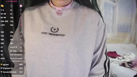 Belle online show from February 2025 04:15:01 AM