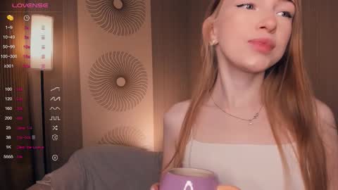 Snapshot of nice_kisss chatting on September 2025 07:41:01 AM Alice online show from September 2025 07:41:01 AM