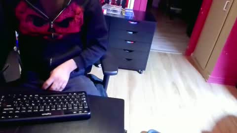 nicecck24 online show from March 2026 05:13:01 AM