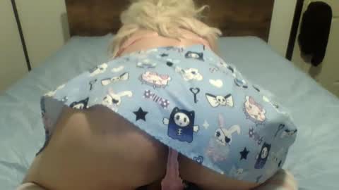 Snapshot of nicedickguy98 chatting on December 2024 05:07:01 AM Ava Angel online show from December 2024 05:07:01 AM