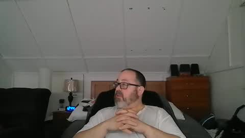 niceguy7208 online show from February 2025 05:41:01 AM