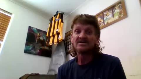 Snapshot of niceozziecockxxx chatting on January 2025 03:32:02 AM Sexiishaine online show from January 2025 03:32:02 AM