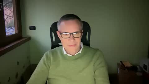 Snapshot of niceshy_71 chatting on February 2025 04:56:02 PM Andrew online show from February 2025 04:56:02 PM