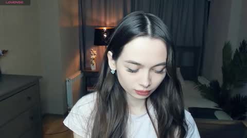 Nicole online show from February 2026 07:34:02 PM