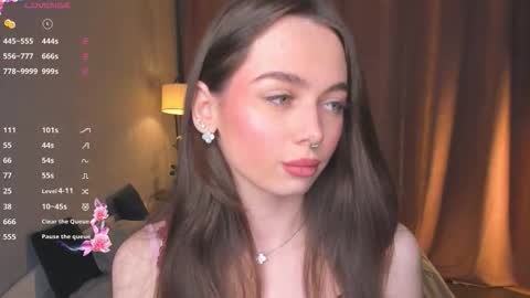 Nicole online show from March 2026 07:07:01 PM