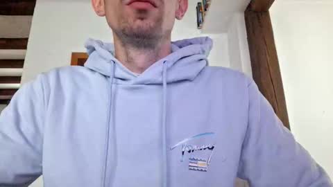 nick190424 online show from October 2025 08:04:01 AM