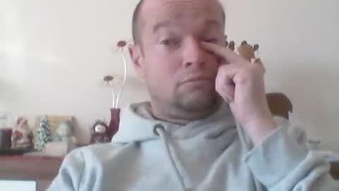 nick1990b online show from January 2025 12:17:02 PM