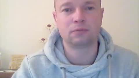 nick1990b online show from February 2025 06:59:01 PM