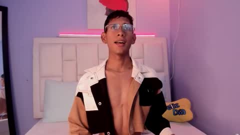 Nick online show from February 2026 08:05:01 PM