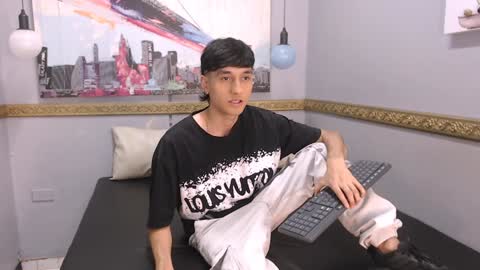 Snapshot of nick_damon chatting on December 2024 08:07:02 PM Nick online show from December 2024 08:07:02 PM