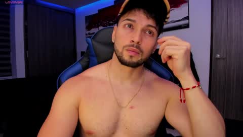 Nick Klaus online show from April 2026 01:42:02 AM