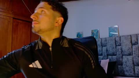 Snapshot of nick_moss_ chatting on March 2026 10:54:02 AM nick_moss_ online show from March 2026 10:54:02 AM