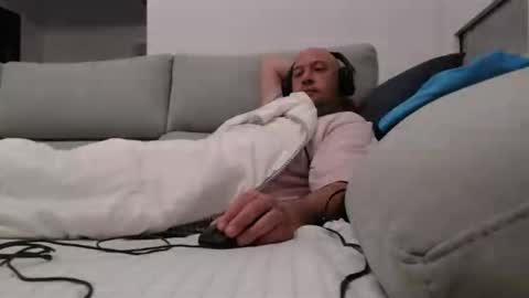 nick_rick01 online show from April 2026 02:37:02 AM