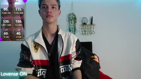 Nick  online show from April 2026 08:09:02 PM