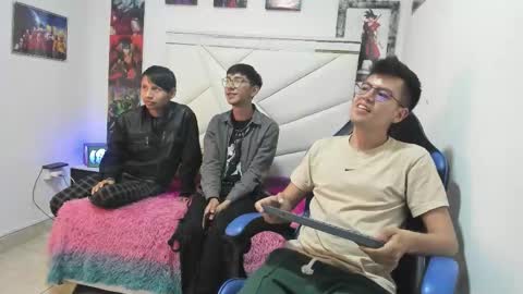 Snapshot of nick_vers chatting on November 2025 07:45:02 PM nick_vers online show from November 2025 07:45:02 PM