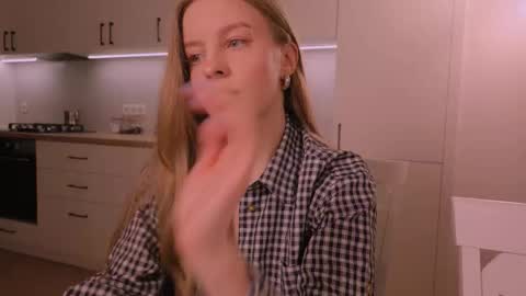 Nicka Cherie online show from February 2026 05:22:02 PM