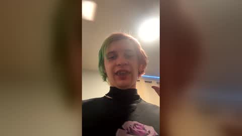 Snapshot of nickie42082 chatting on March 2026 02:12:01 AM nickie42082 online show from March 2026 02:12:01 AM