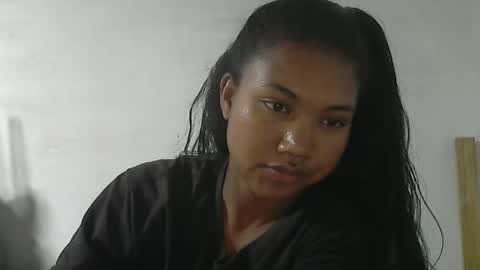 nickiqqyuu online show from April 2026 09:04:01 AM