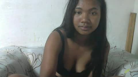 Snapshot of nickiqqyuu chatting on June 2026 12:24:01 AM nickiqqyuu online show from June 2026 12:24:01 AM