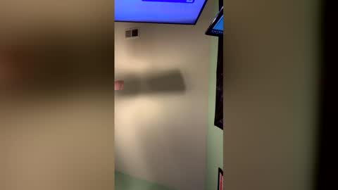 nickjohnson2000 online show from March 2026 06:28:02 AM