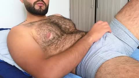 Nicolas              online show from January 2025 05:02:02 PM