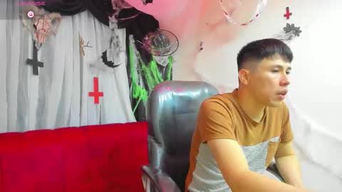 Snapshot of nickk_wolff chatting on October 2025 04:24:02 AM Nickk Wolff online show from October 2025 04:24:02 AM