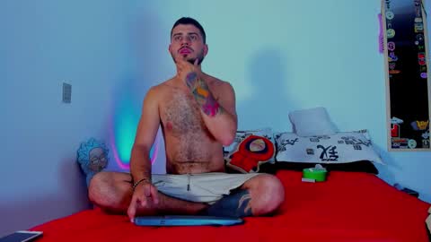 Nick  Mia  online show from January 2026 11:10:02 PM