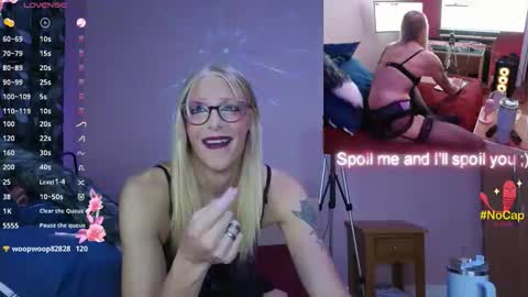 Snapshot of nicktu52 chatting on September 2025 12:02:02 AM nicktuuk online show from September 2025 12:02:02 AM